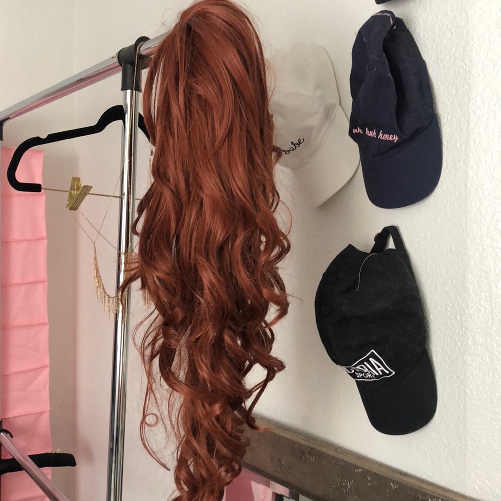 Natural red wig